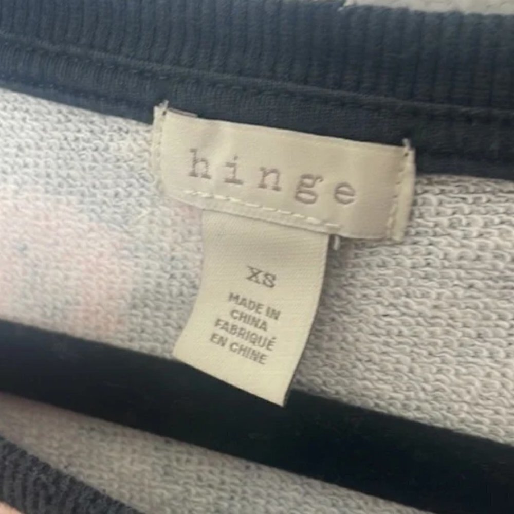 Hinge Floral Crew Neck Sweatshirt - Picture 6 of 12